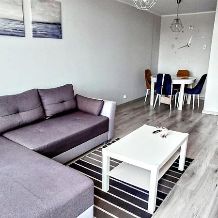 Mieszkanie Blisko Plazy W Pelni Wyposazone Apartment Gdansk Bagian luar foto